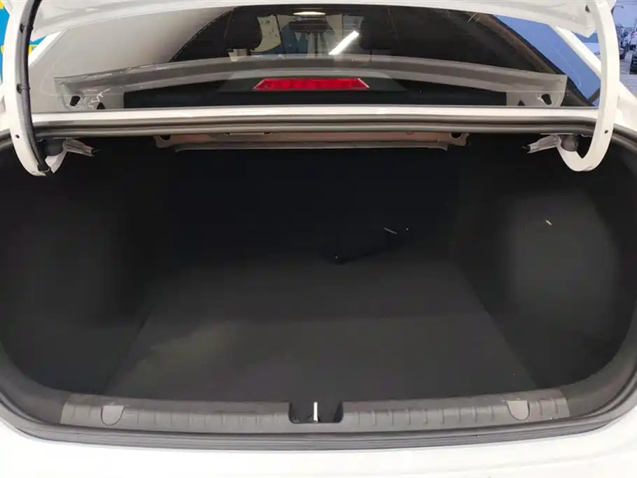 GEELY AUTOMOBILE EMGRAND