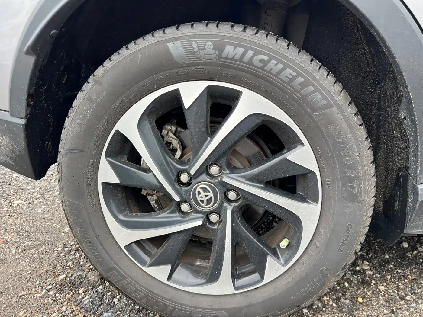 Toyota IZOA 2018 2.0L Yixuan Sunroof Edition China V фото 16