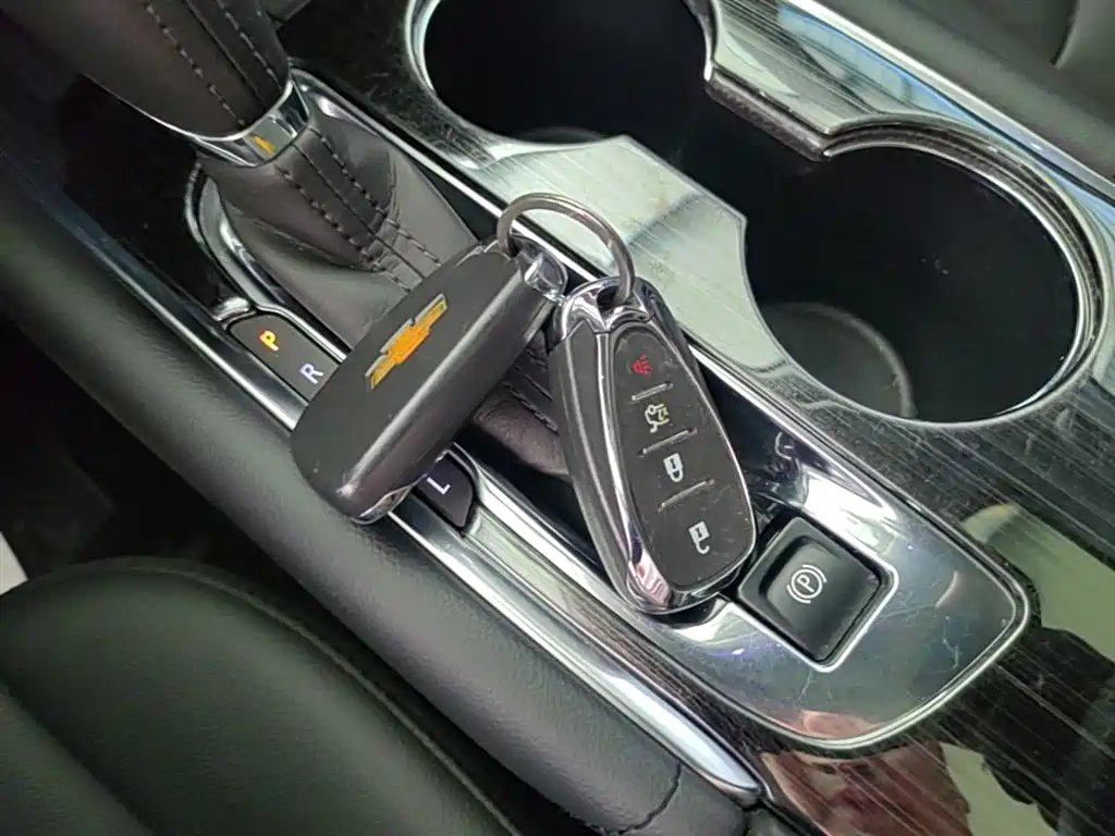 Chevrolet Malibu XL 2017 1.5T Auto Sport Edition фото 9