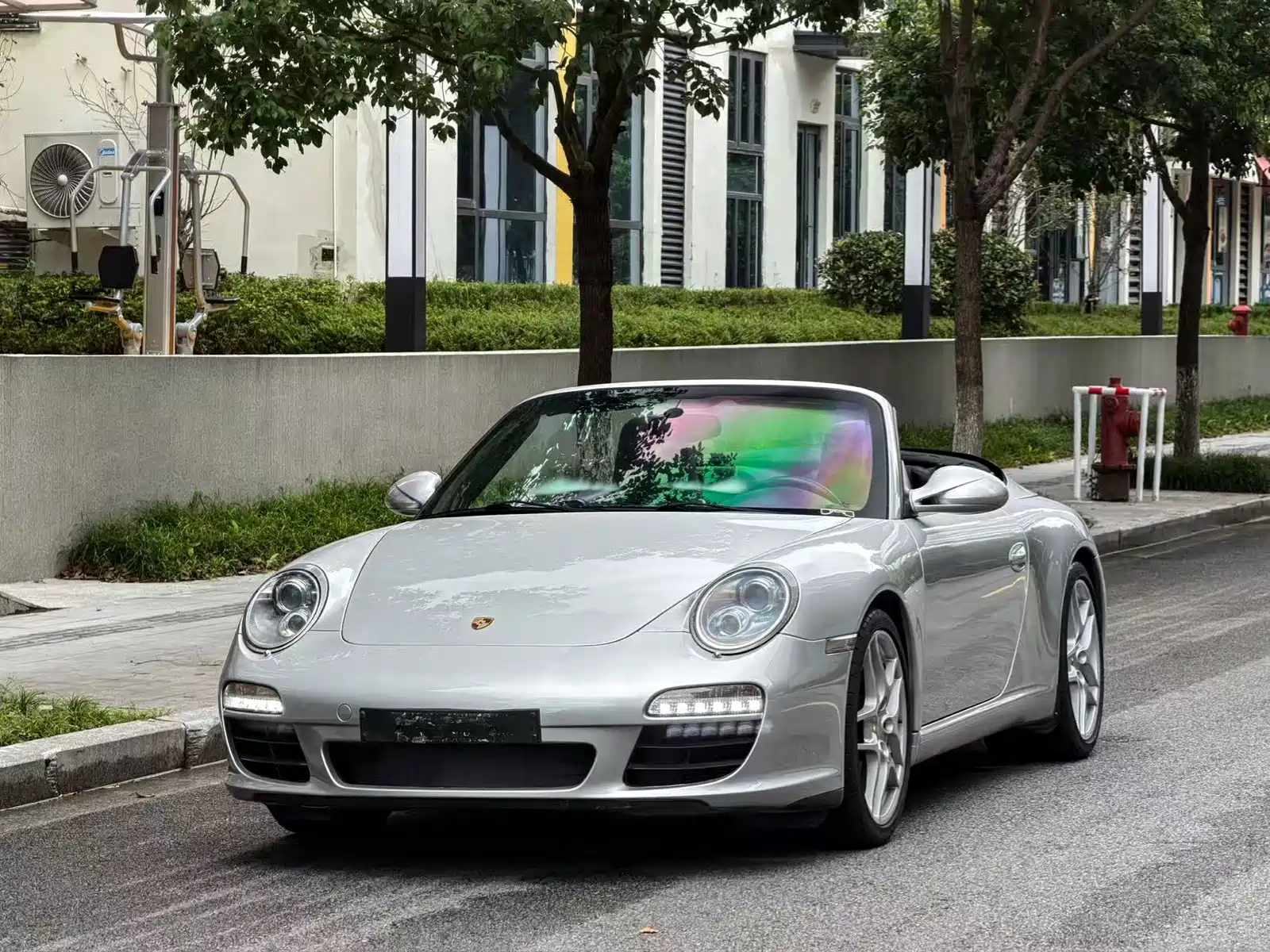 Photo 1 - Porsche 911