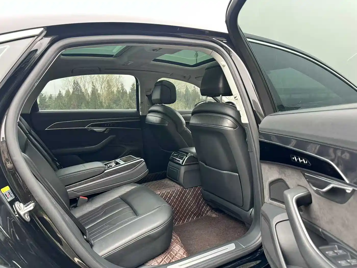 Audi A8 2019 A8L 50 TFSI quattro Comfort фото 6