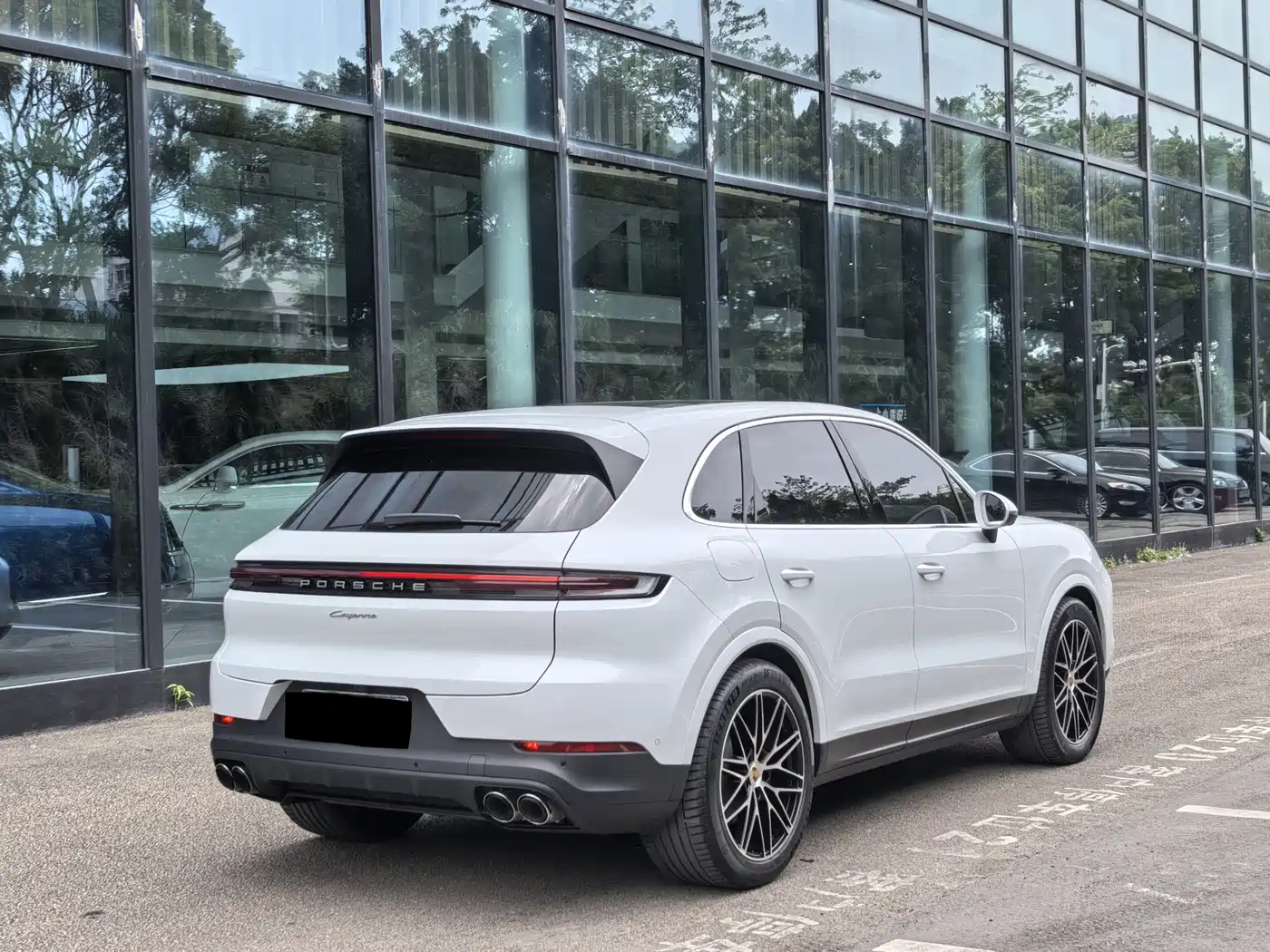 Porsche Cayenne 2025 Cayenne 3.0T фото 16