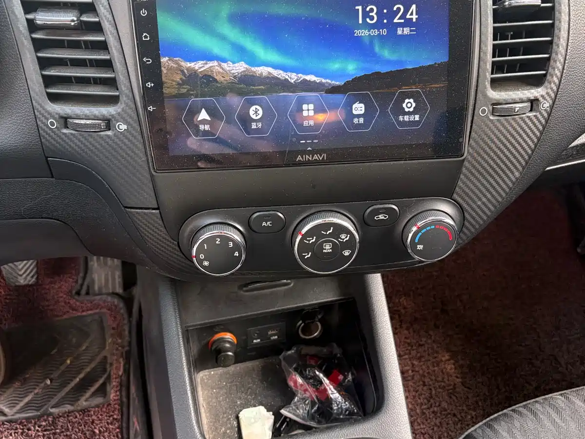 Kia K3 2013 1.6L Manual GLS фото 13