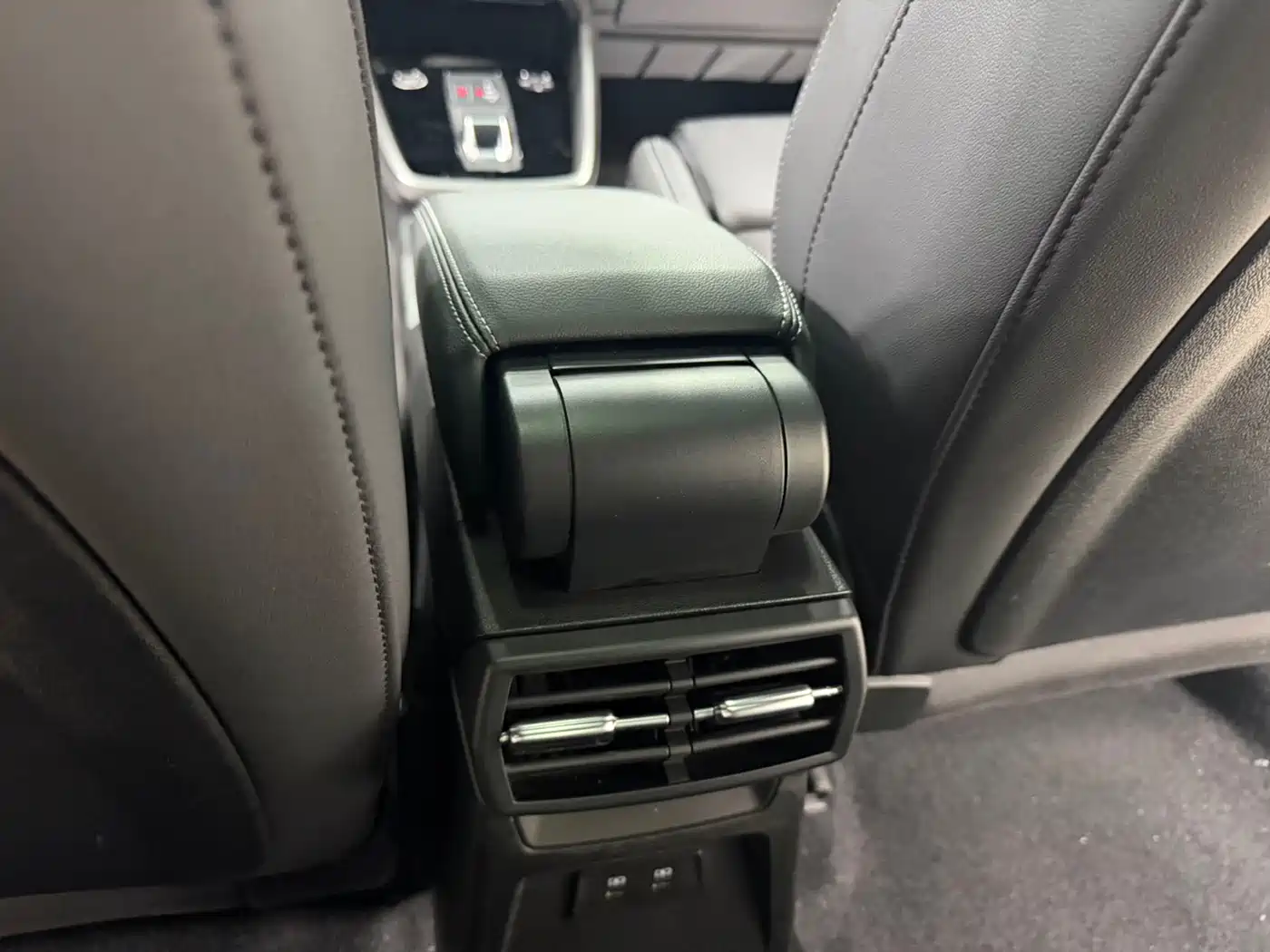 Audi A3 2023 A3L Limousine 35 TFSI Fashion Sport фото 16