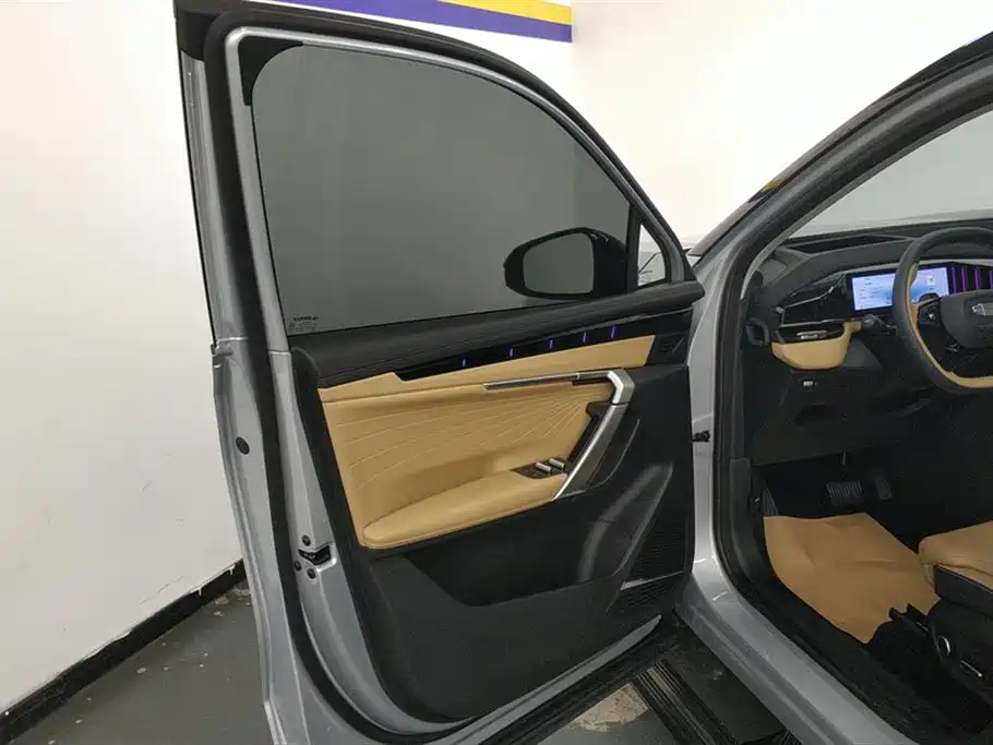 GEELY AUTOMOBILE BOYUE L