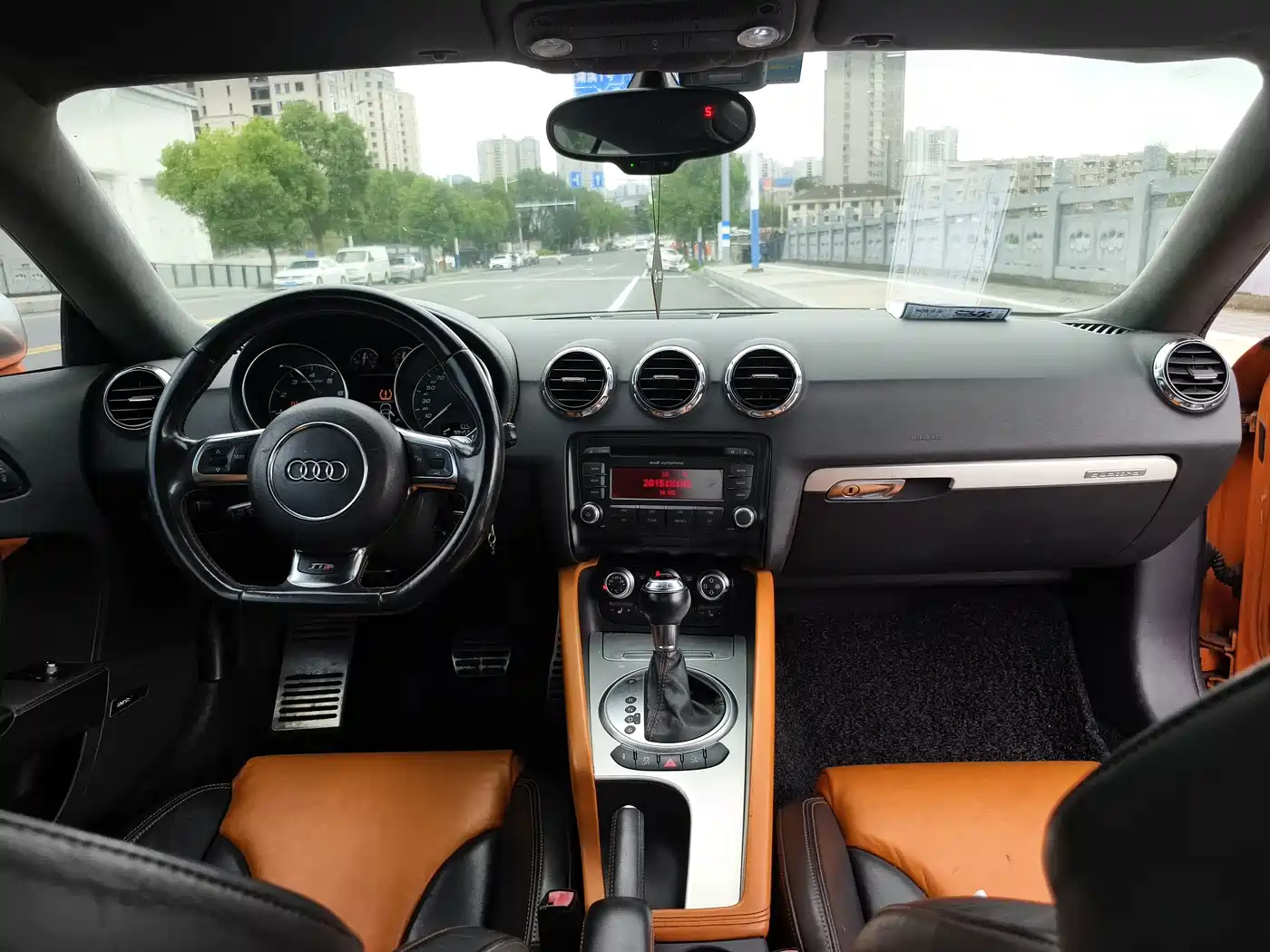 Audi TTS 2012 2011 Model TTS Coupe 2.0TFSI quattro