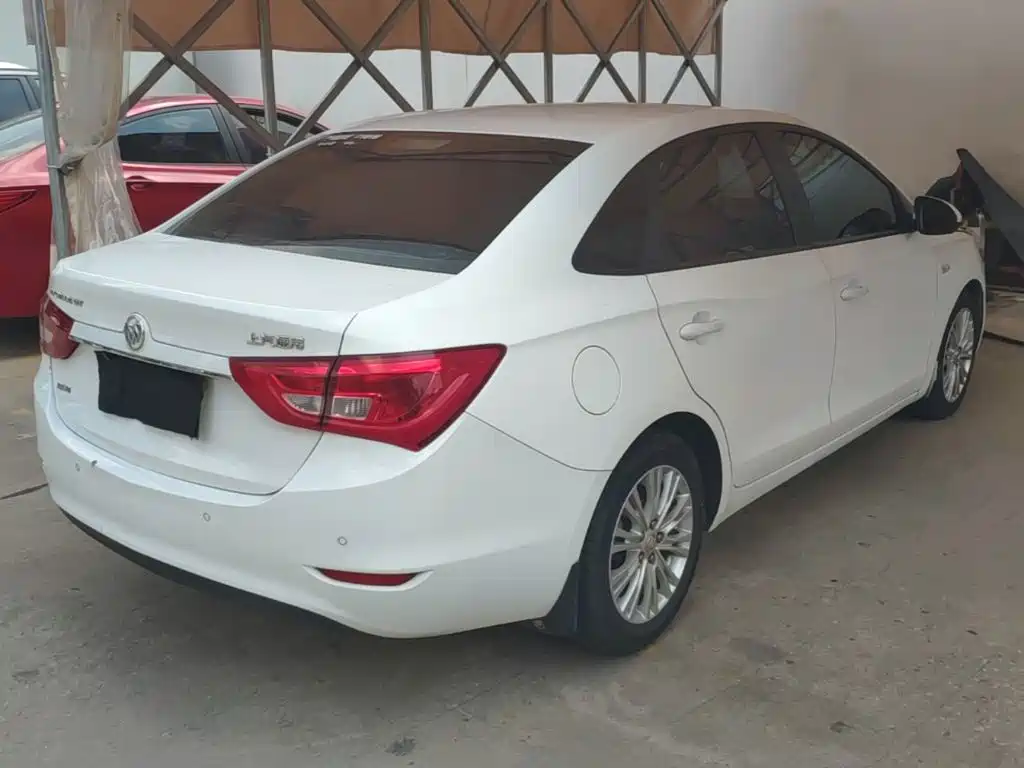 Фото 7 - Buick Excelle
