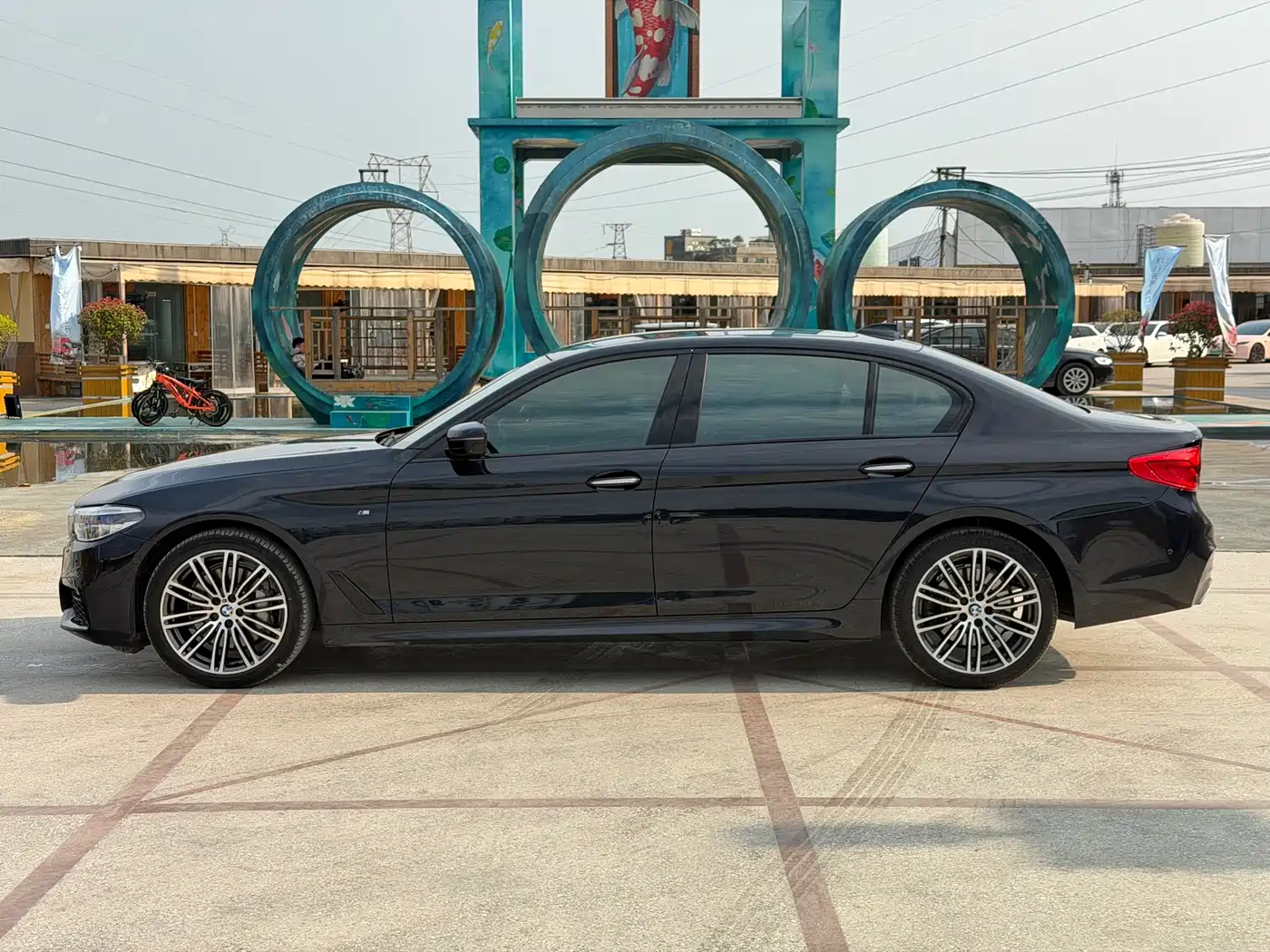 BMW 5 Series 2018 530Li Premium M Sport Package фото 21