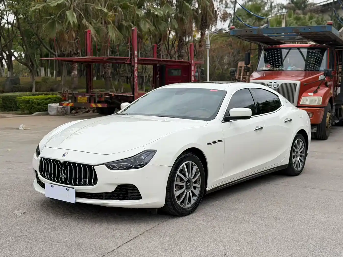 Maserati Ghibli 2015 2014 3.0T Standard