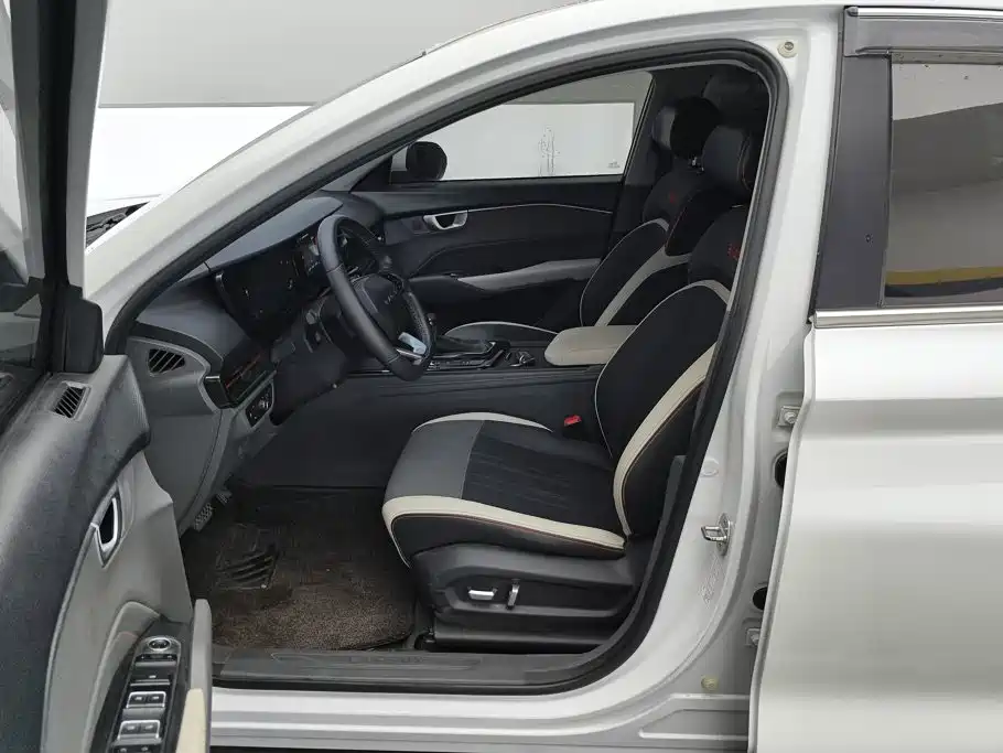 Baojun RC-6 2020 2019 1.5T CVT 24-hour Online Luxury