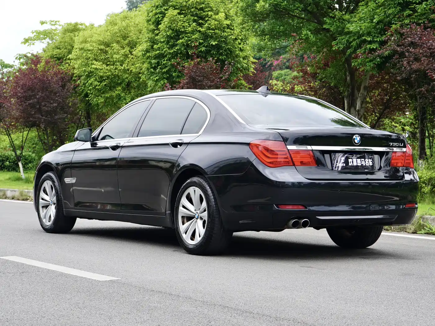 BMW 7 Series 2011 740Li Steinway Limited Edition фото 4