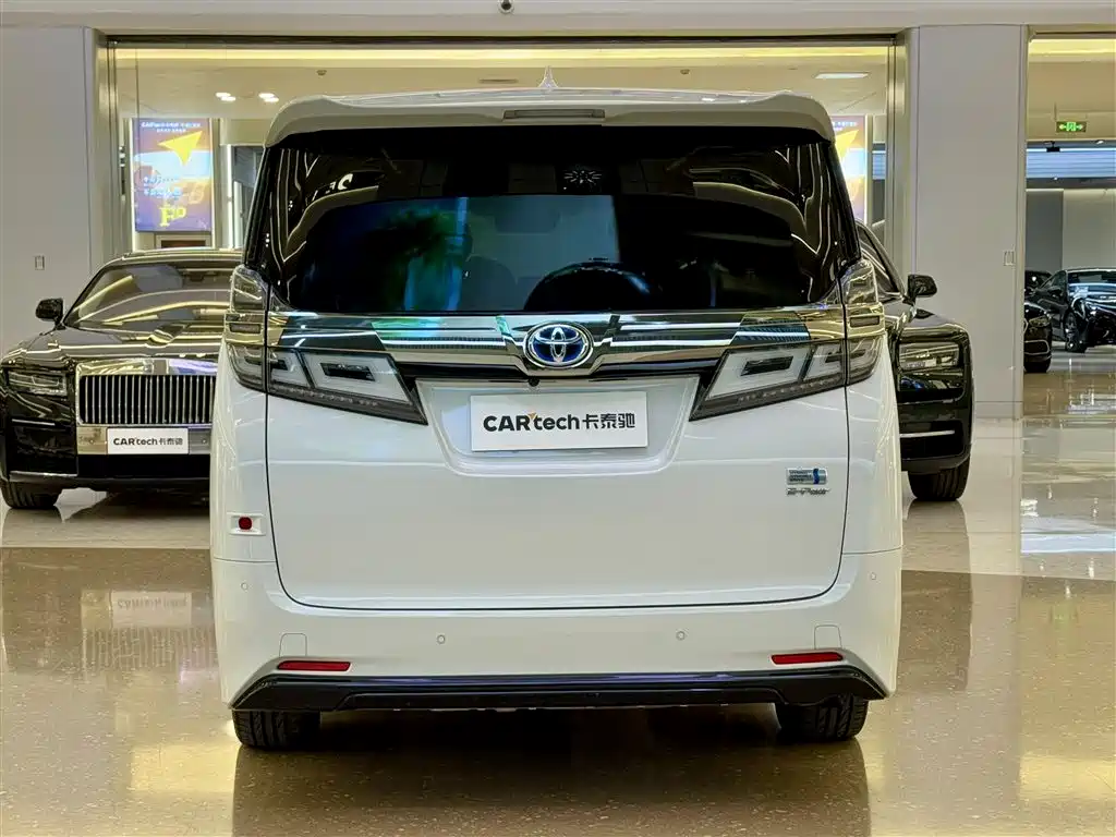 Toyota Vellfire 2021 Crown Hybrid 2.5L HV Premium Edition фото 5