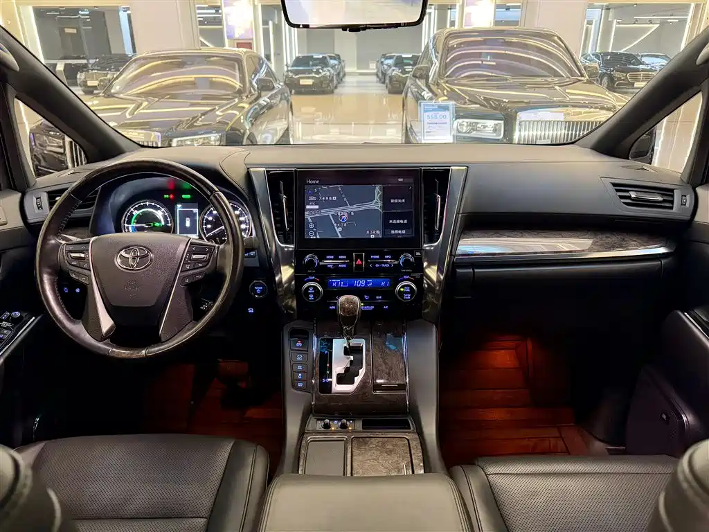 Toyota Vellfire 2021 Crown Hybrid 2.5L HV Premium Edition фото 21