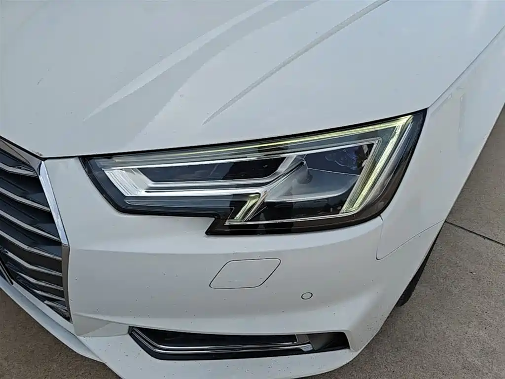 Audi A4L 2018 30th Anniversary 40 TFSI Fashion фото 24