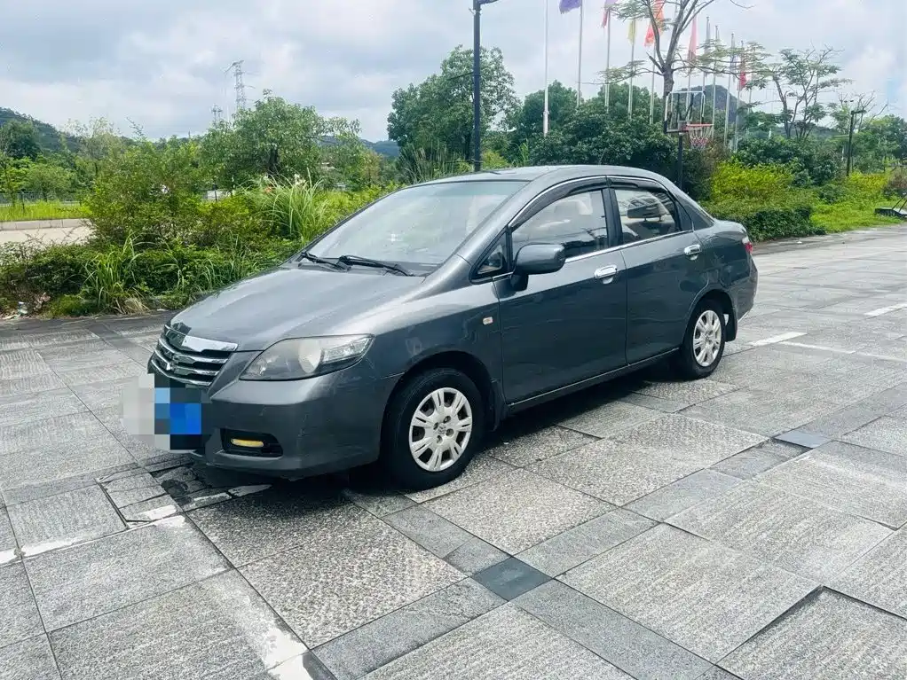 Everus S1 2012 2011 1.3L Manual Comfort