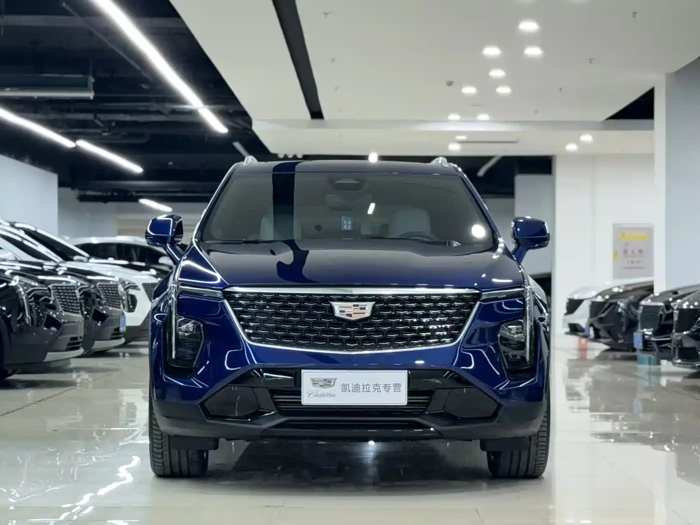 2024 Cadillac XT4