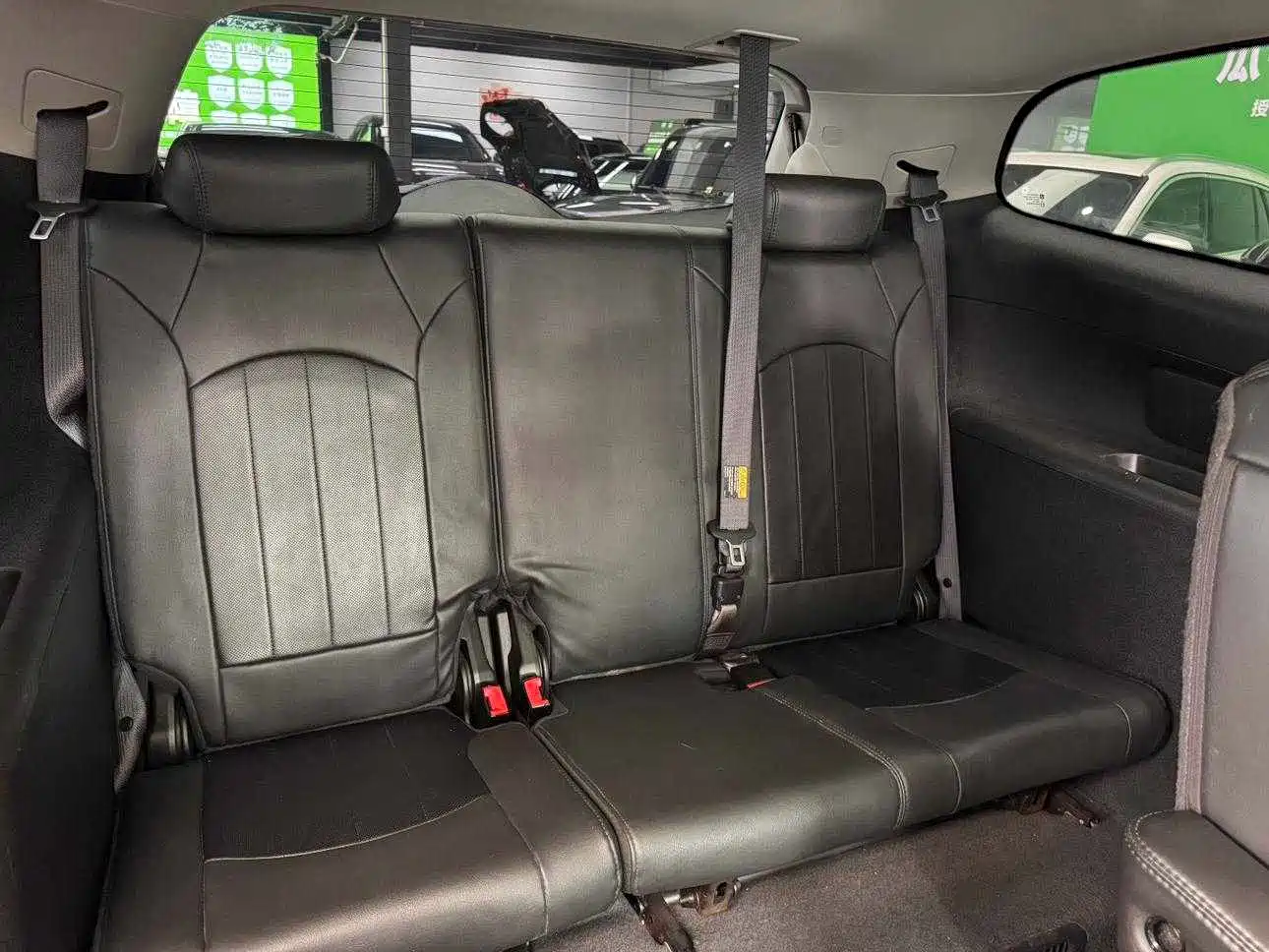 Buick Enclave 2013 2013 3.6L 2WD Elegance Edition