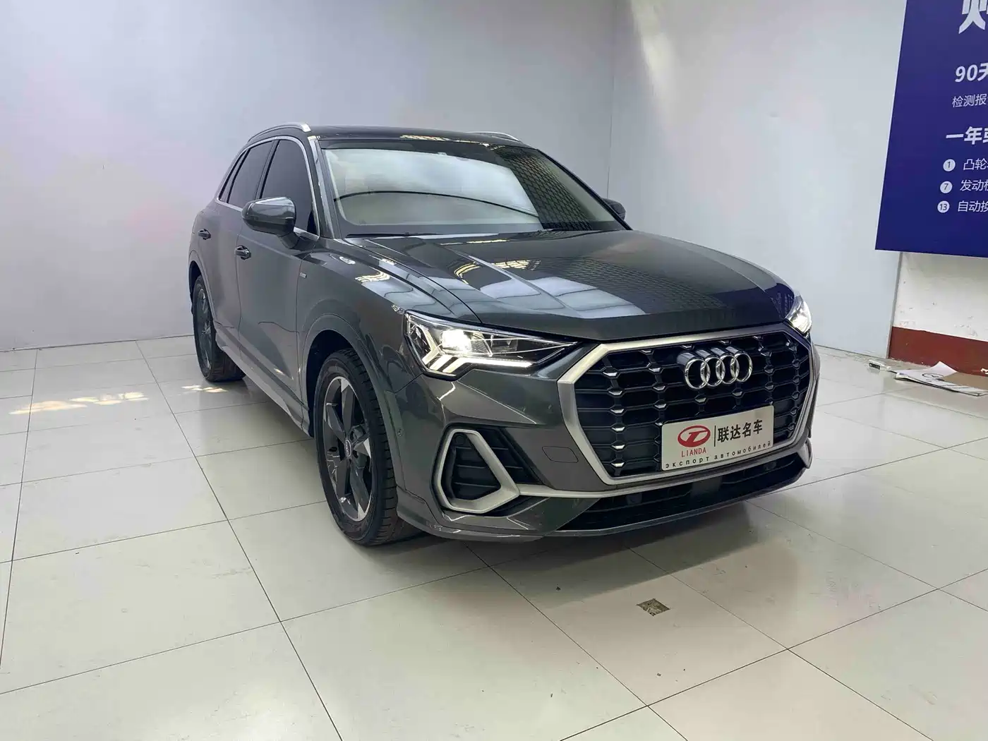 Audi Q3 2022 35 TFSI Fashion Dynamic фото 2