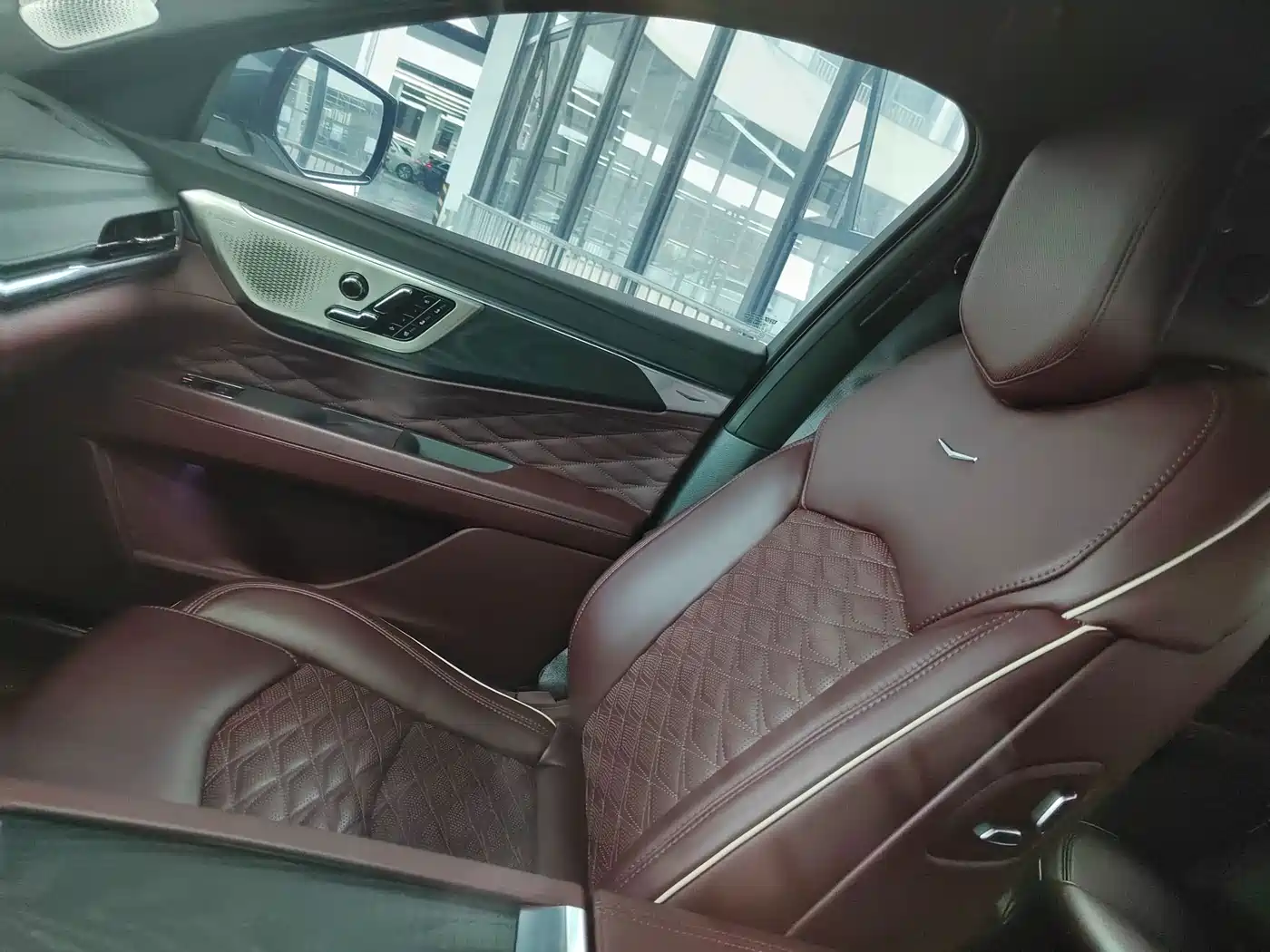 Cadillac CT6 2024 2023 28T Platinum Model