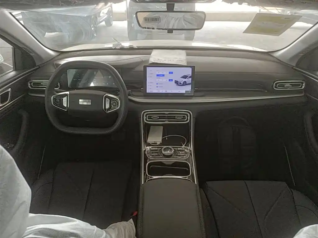 Geely Galaxy Galaxy Stellar 6 2025 Model 125km Free Edition фото 10