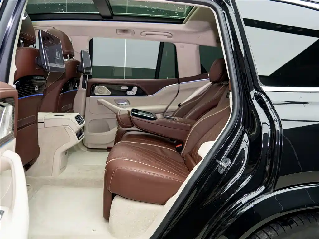 Mercedes-Benz Maybach GLS 2024 GLS 480 4MATIC фото 9