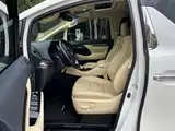 Фото 9 - Toyota Vellfire