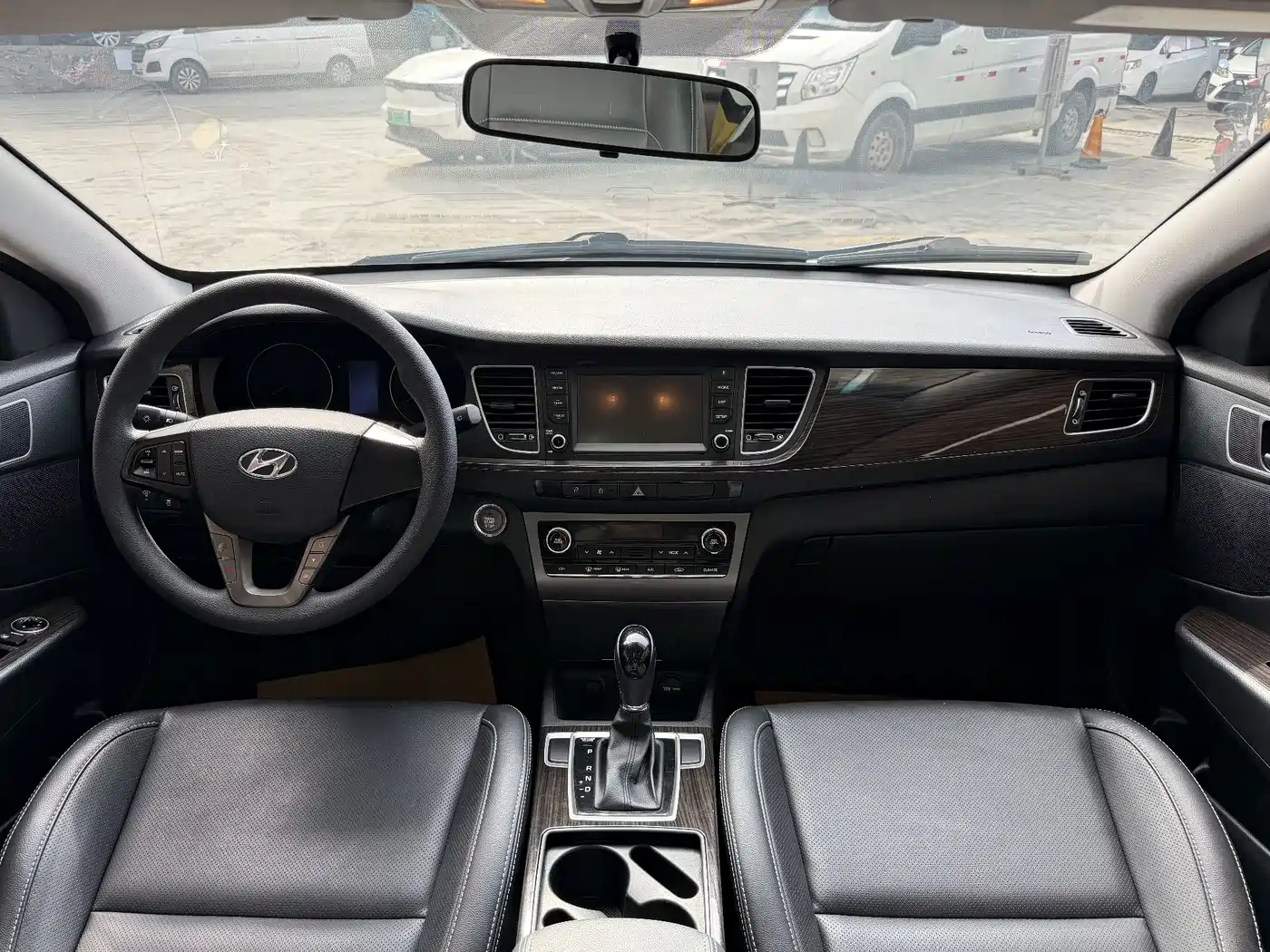 HYUNDAI NAME PICTURE