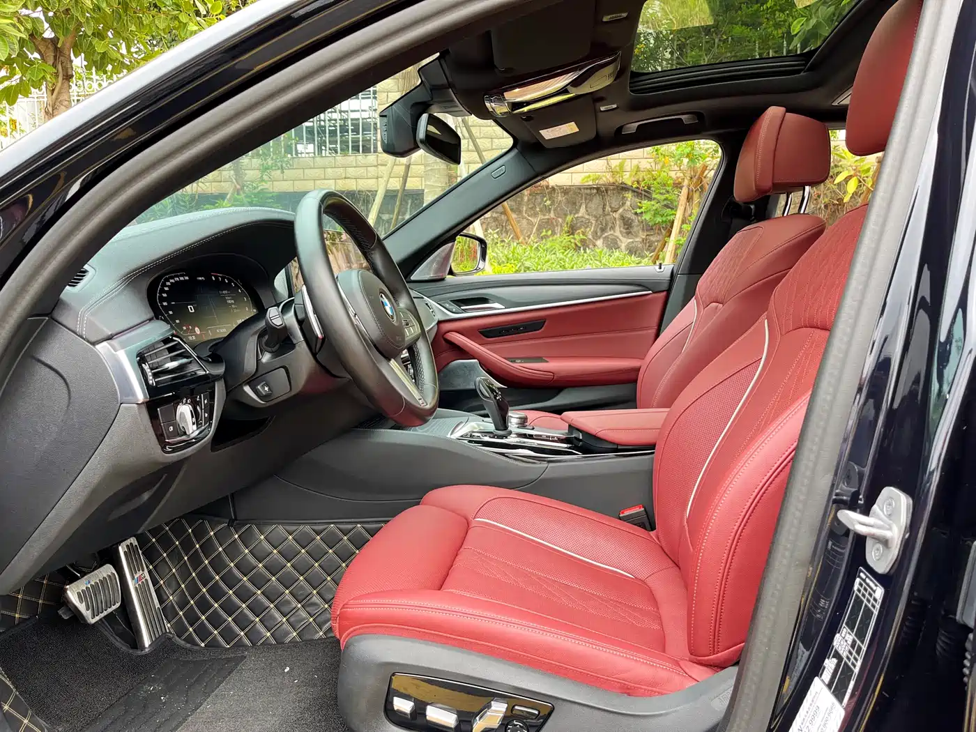 BMW 5-SERIES