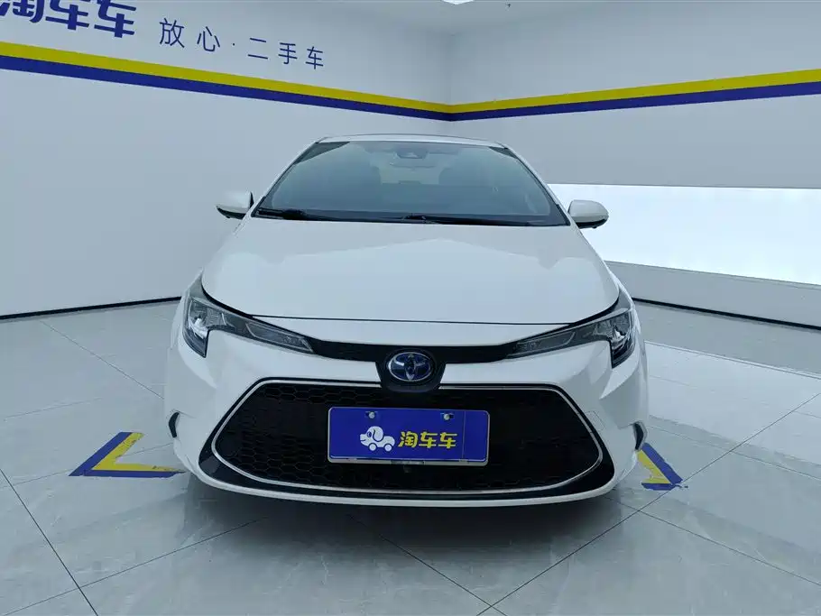 Toyota Levin 2019 Hybrid 1.8H E-CVT Luxury Edition China VI фото 2