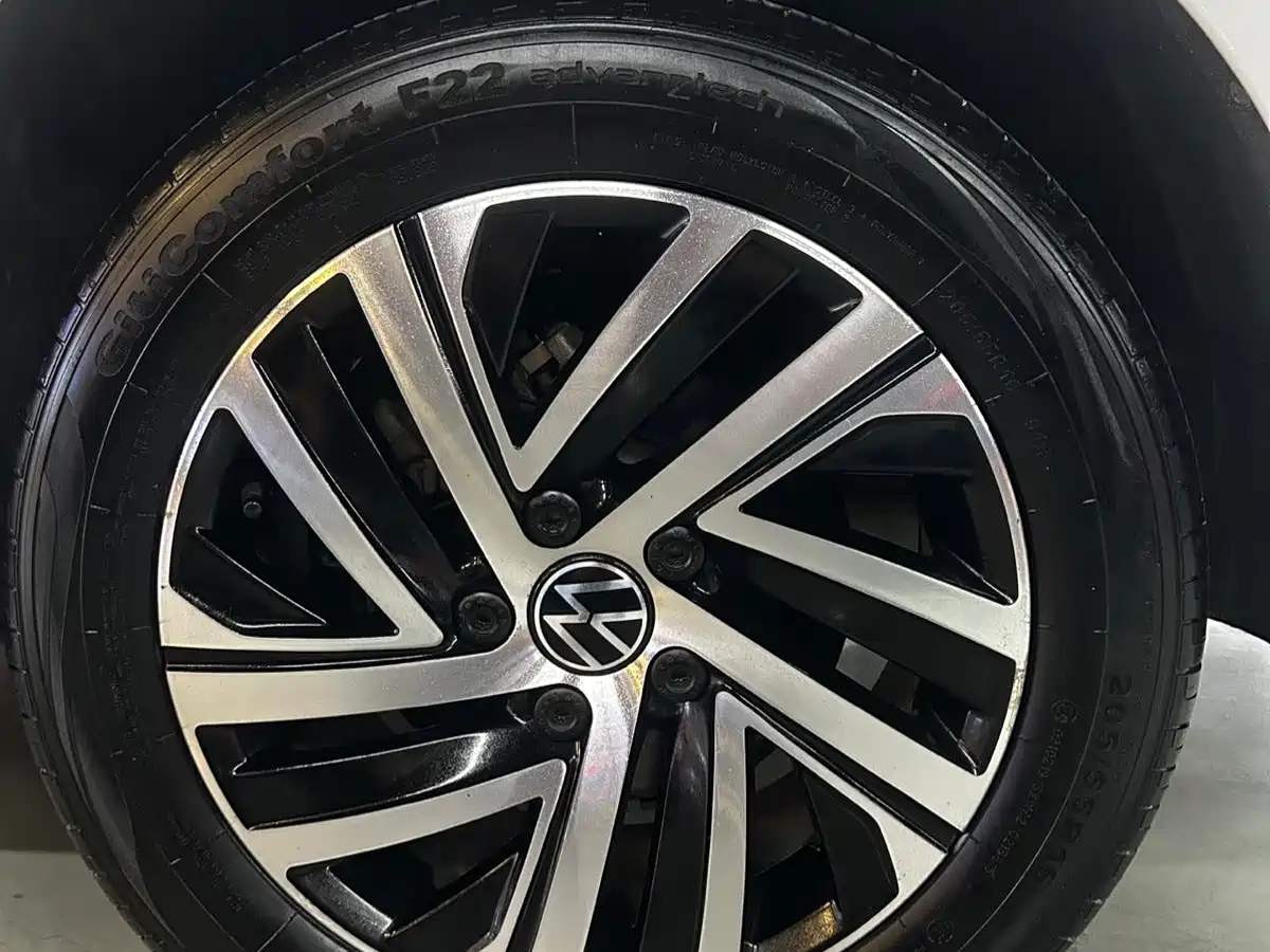 Volkswagen Lavida, миниатюра 10