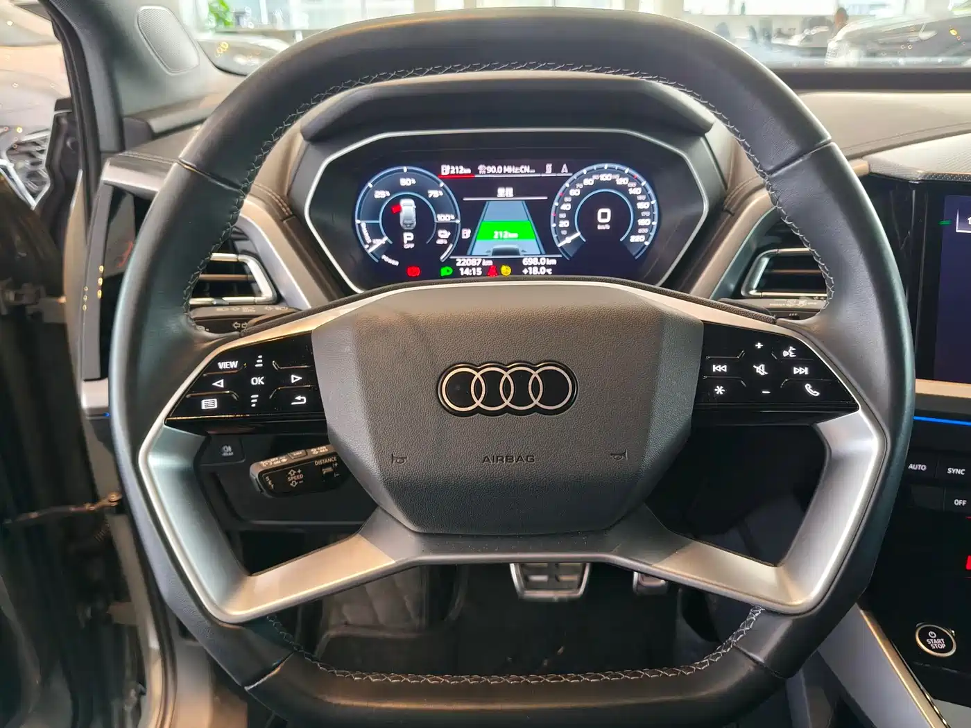 Audi Q4 e-tron 2025 2024 40 e-tron Pioneer Edition