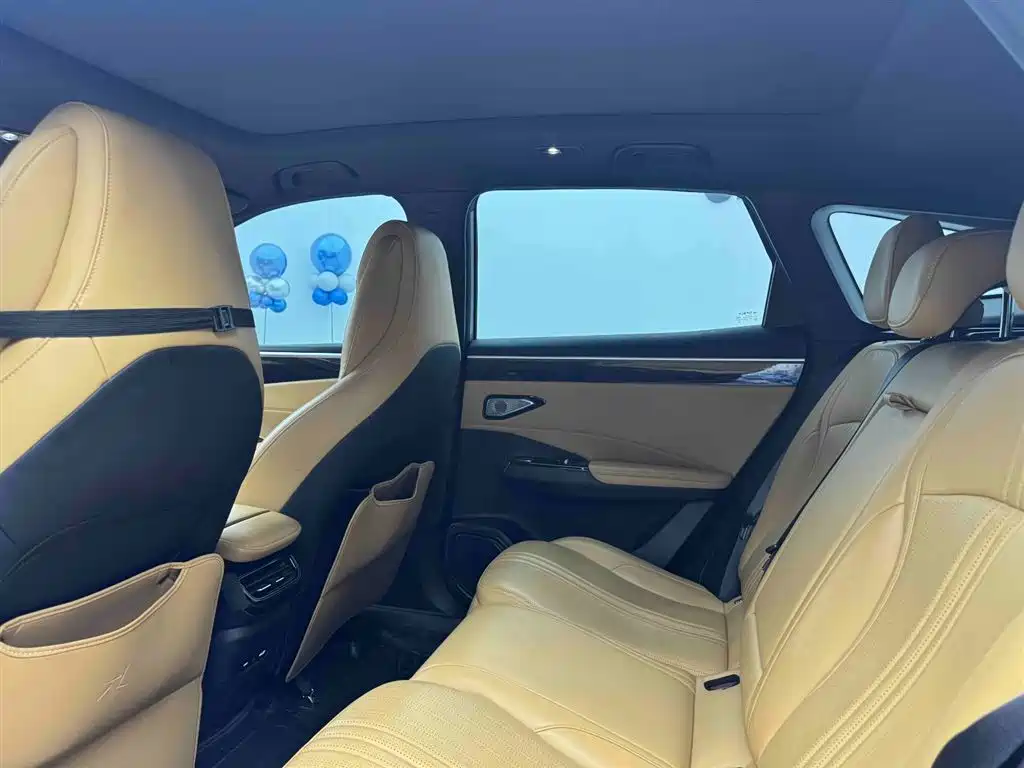 Geely Galaxy Galaxy L7 2023 1.5T 115km Starship фото 8