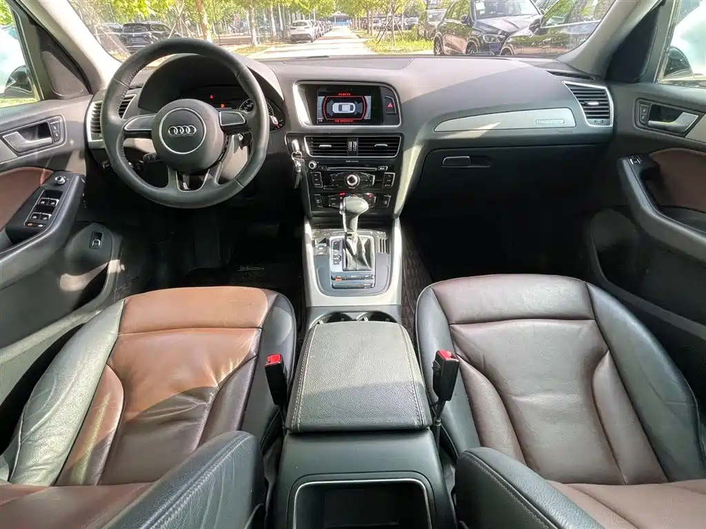 Audi Q5 2018 Collector's Edition 40 TFSI Progressive фото 12