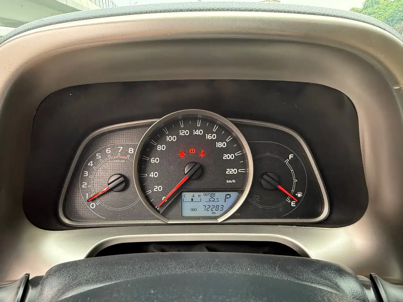 Toyota RAV4 Rongfang 2015 2.0L CVT 2WD Trend Edition фото 10