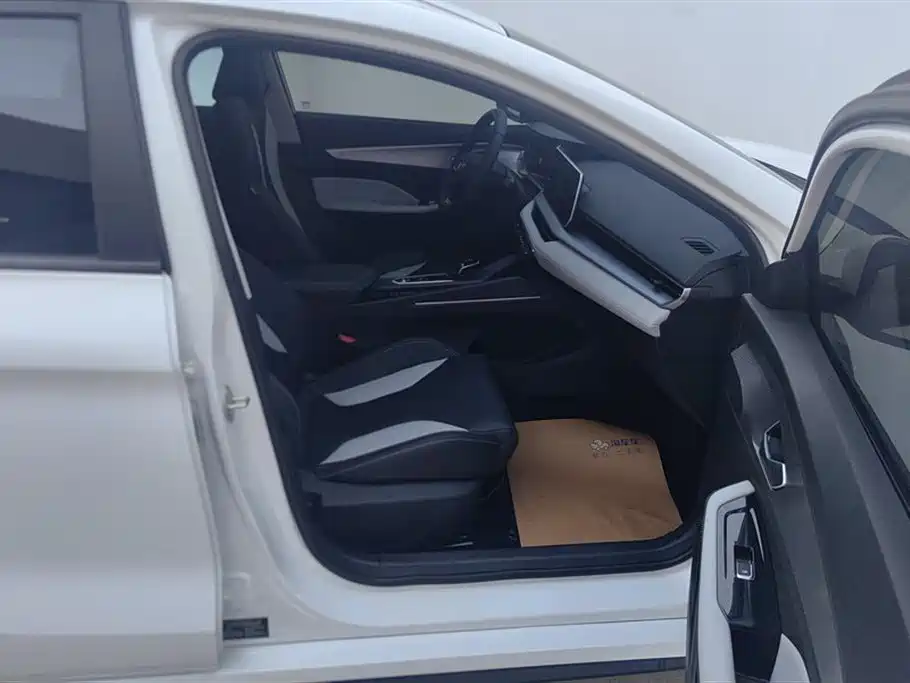 GEELY AUTOMOBILE BINRUI