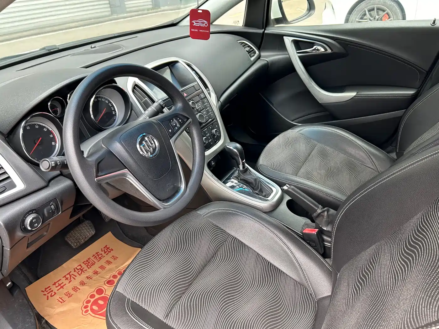 Buick Excelle 2013 Model XT 1.6L Automatic Fashion фото 10