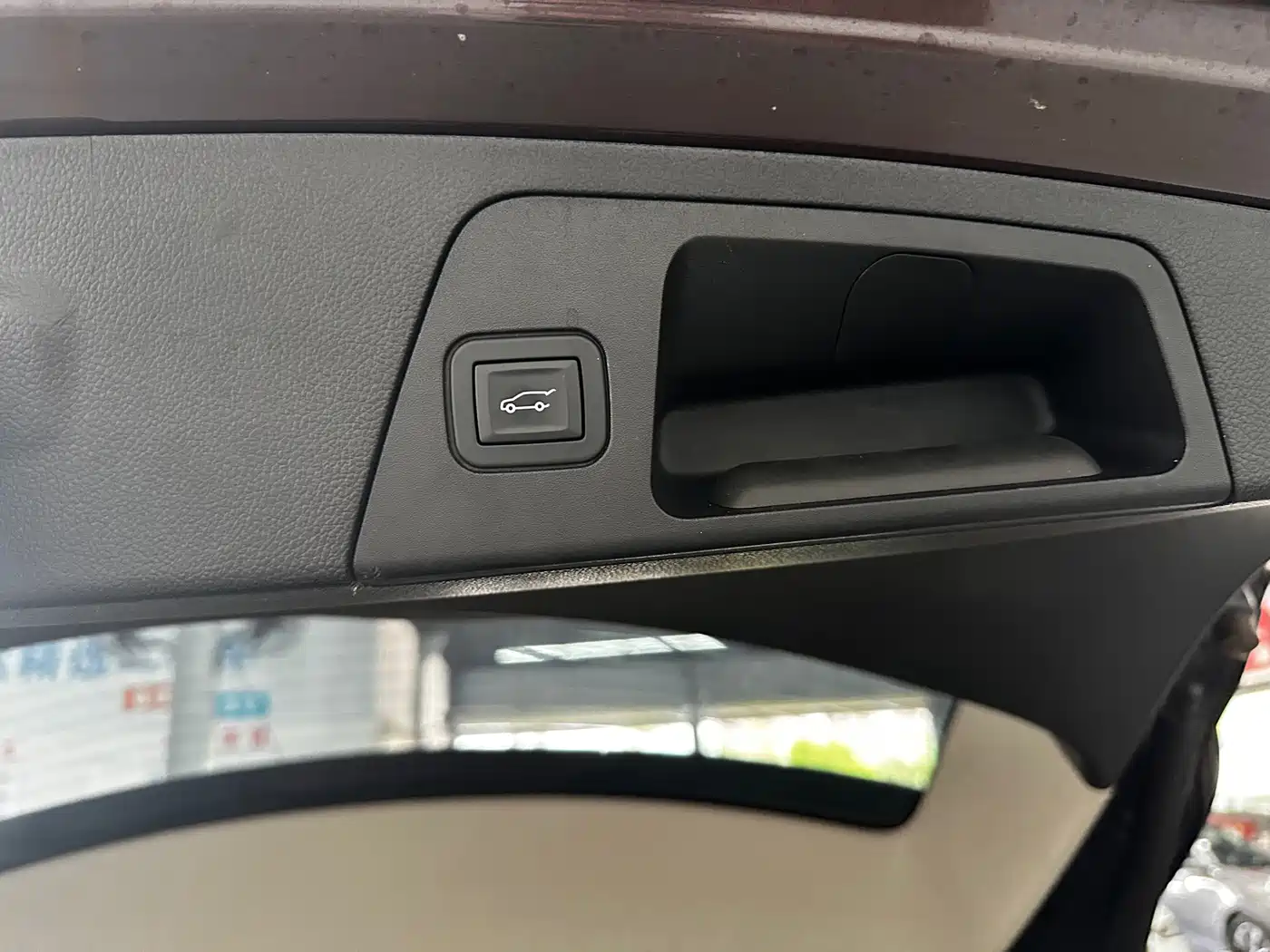 Photo 15 - Buick Envision Plus