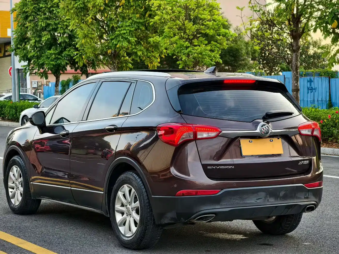 Photo 22 - Buick Envision Plus