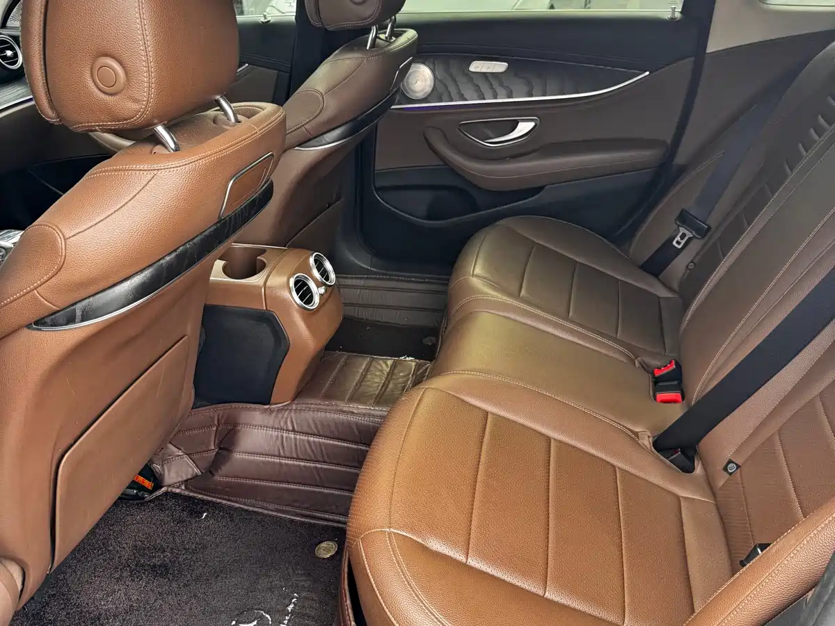Mercedes-Benz E-Class 2016 E 200 L Sport Type фото 5