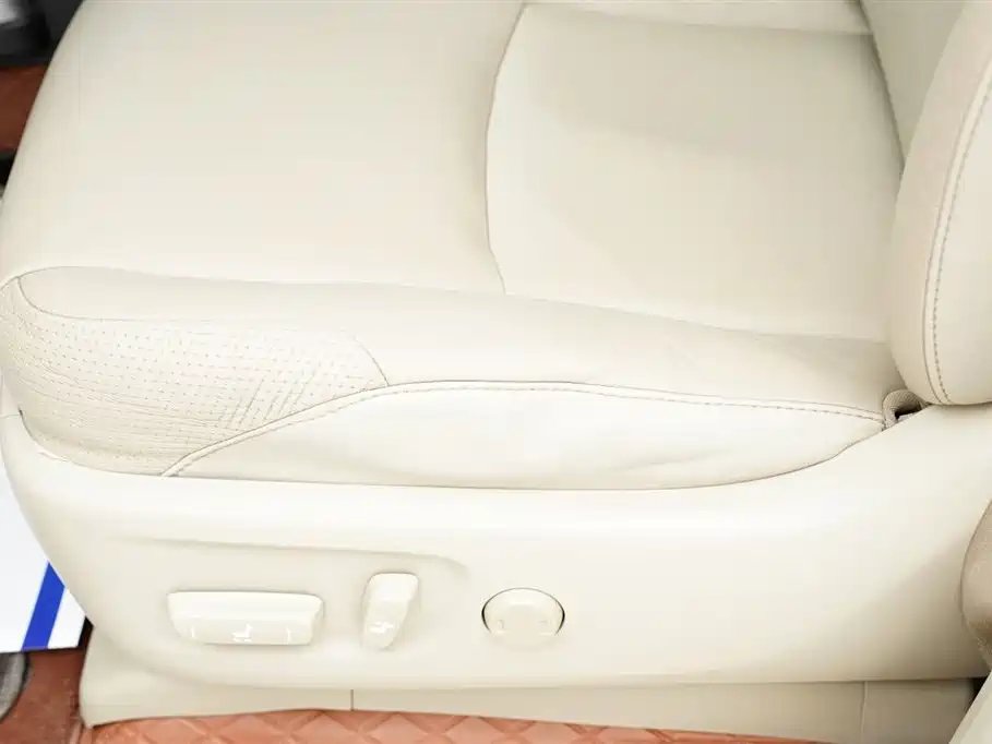 Toyota Prado 2010 4.0L Automatic VX NAVI фото 13