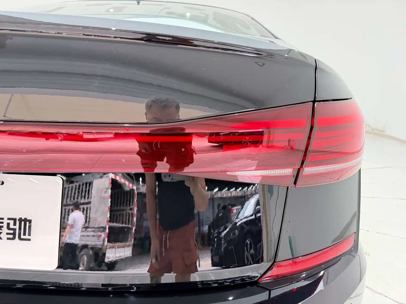 Volkswagen Passat 2026 Outstanding Edition 330TSI Starlight Elite Version фото 10