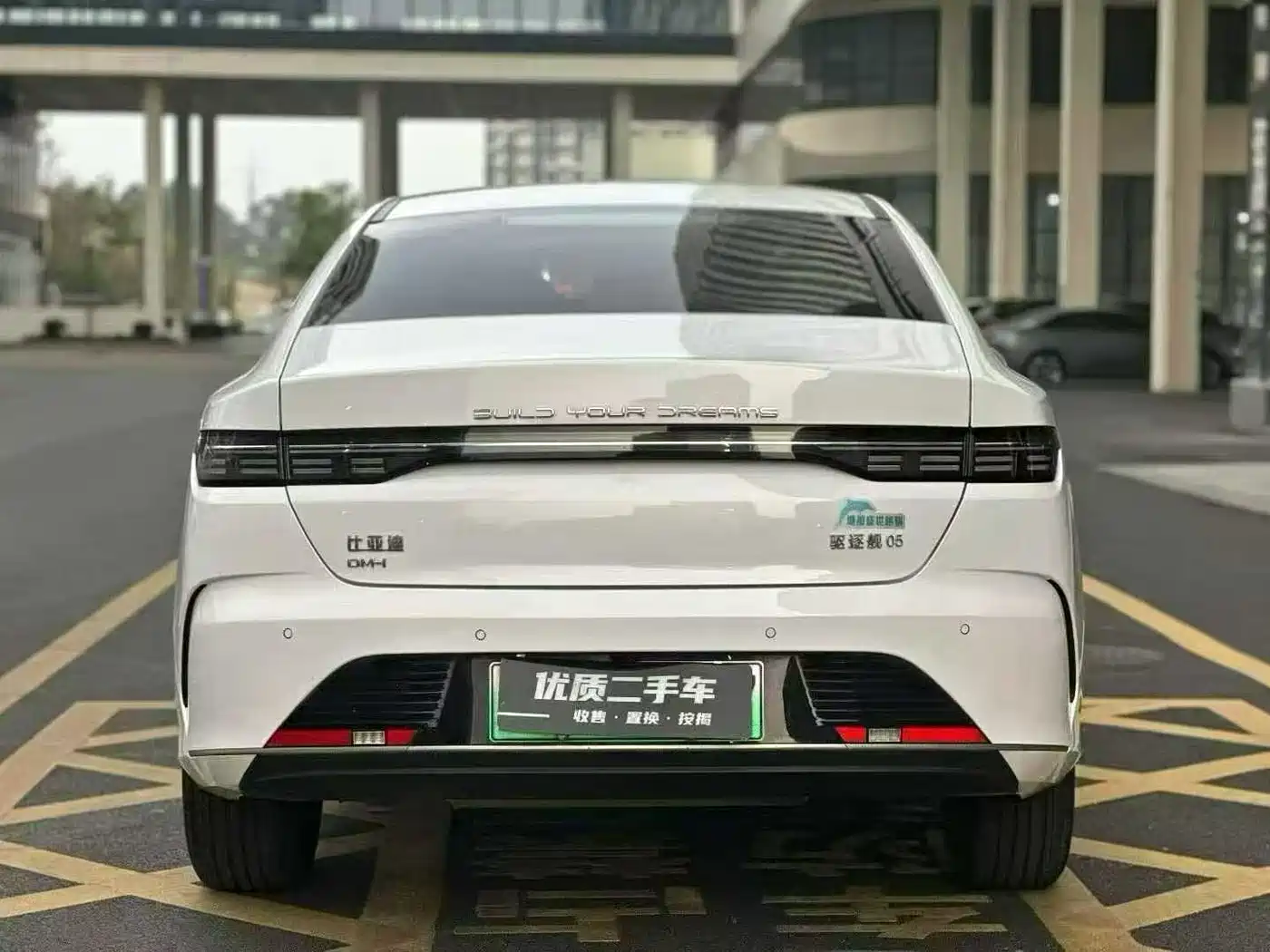 BYD Destroyer 05 2024 Glory Edition DM-i 55KM Luxury фото 8