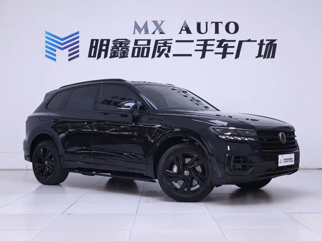 Фото 5 - Volkswagen Touareg