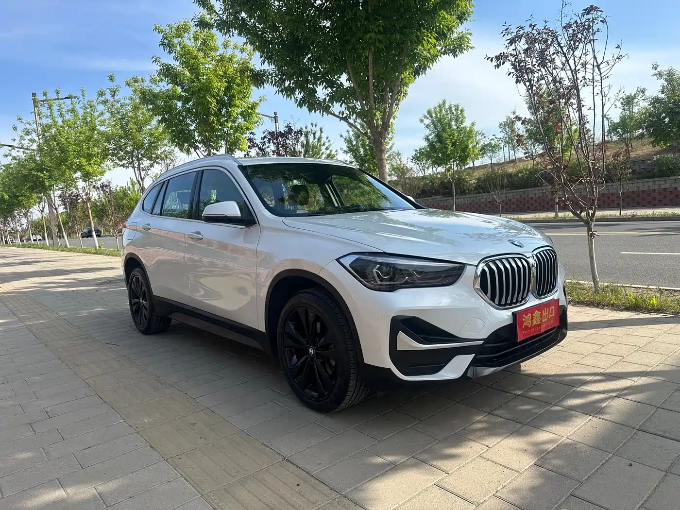BMW X1 2021 Facelift sDrive20Li Fashion фото 3