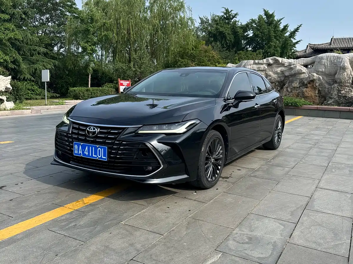 Toyota Avalon 2022 2.0L XLE Premium