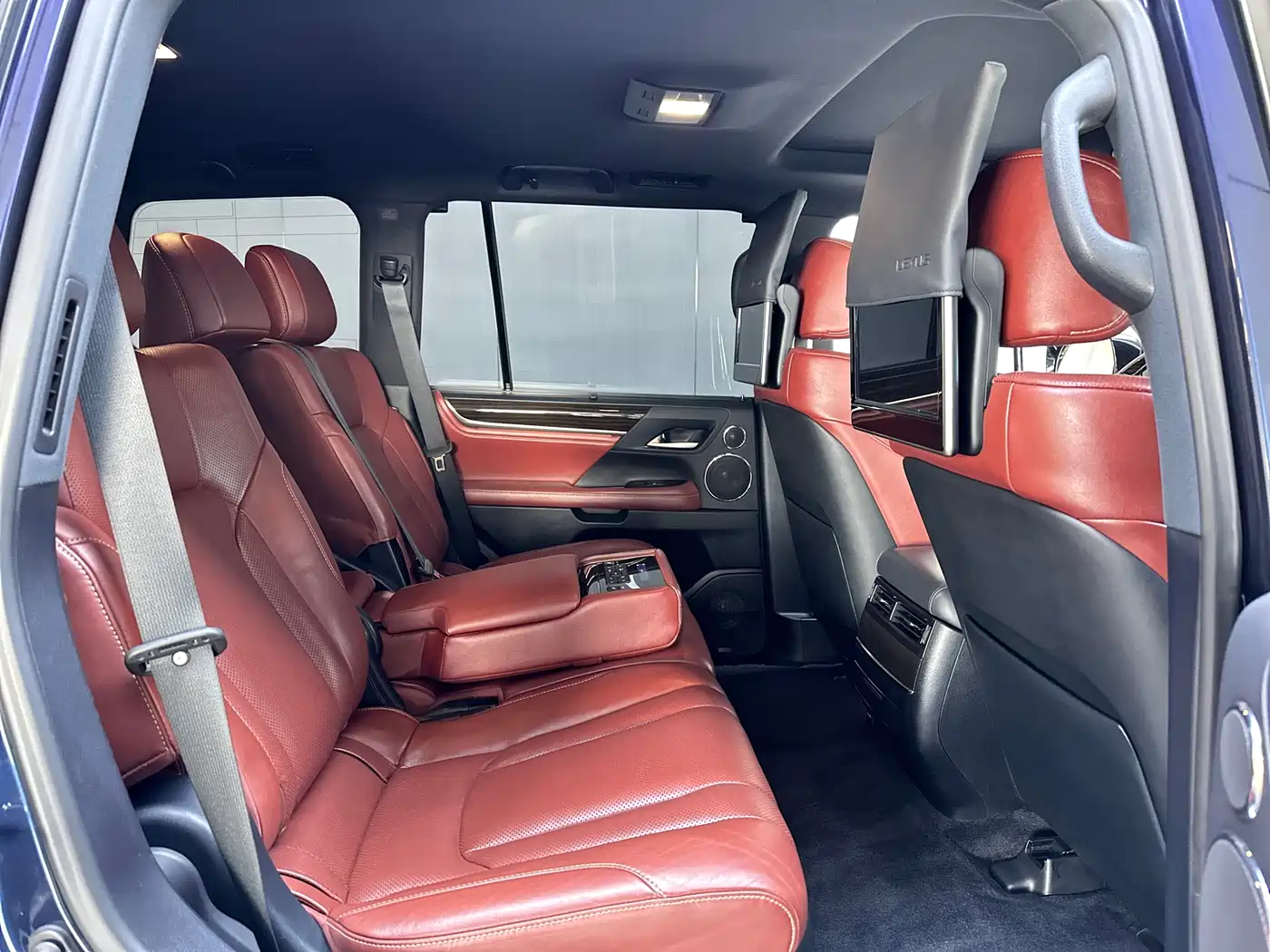 Lexus LX 2017 570 Dynamic Luxury фото 15