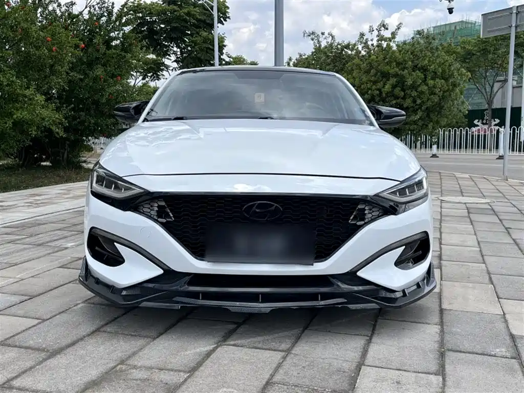 Hyundai Fista 2019 280TGDi Sport Edition China VI фото 8
