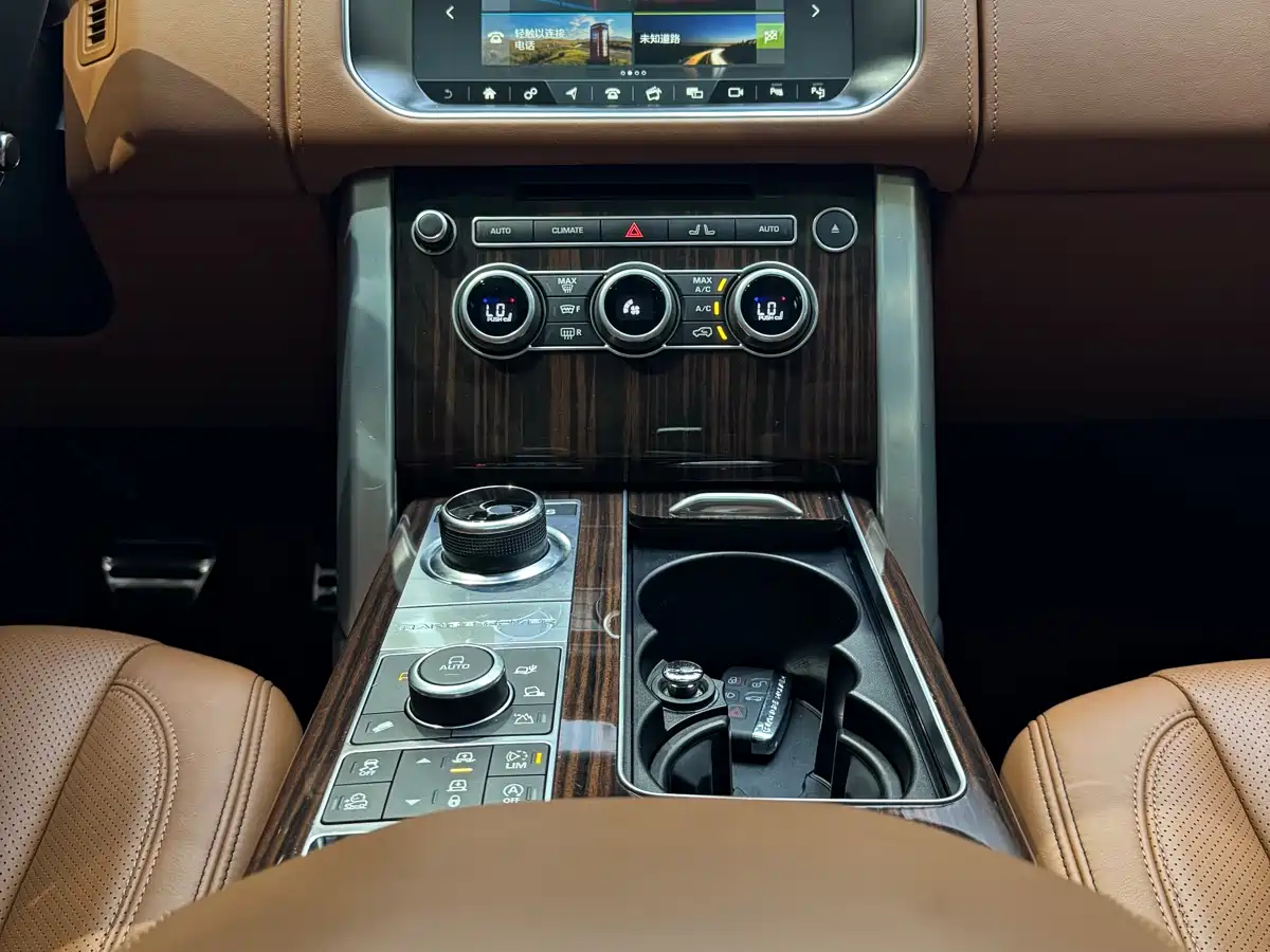Land Rover Range Rover 2017 5.0 SC V8 AB Ultimate Autobiography LWB фото 11