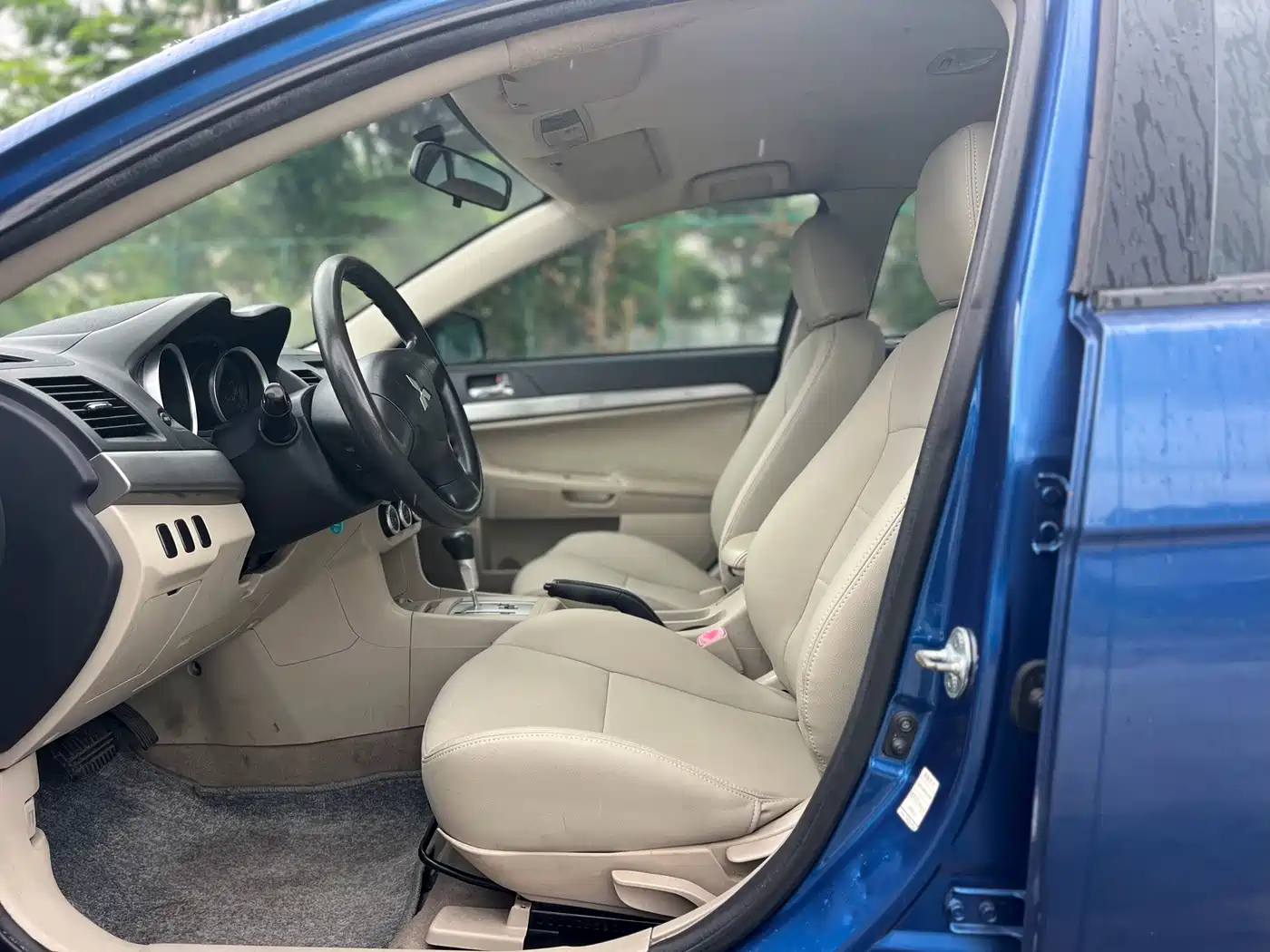 Mitsubishi Lancer EX 2010 2010 Fashion Edition 1.8L CVT Comfort