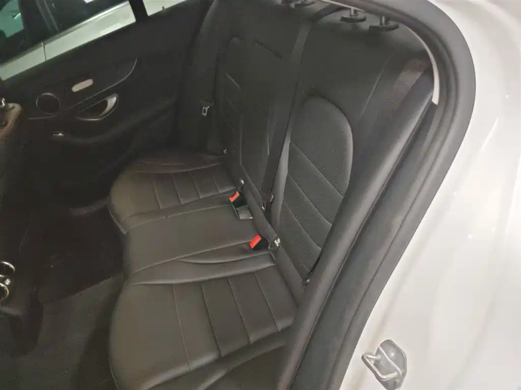 Mercedes-Benz C-Class 2017 Facelift C 200 L Sport Edition фото 17